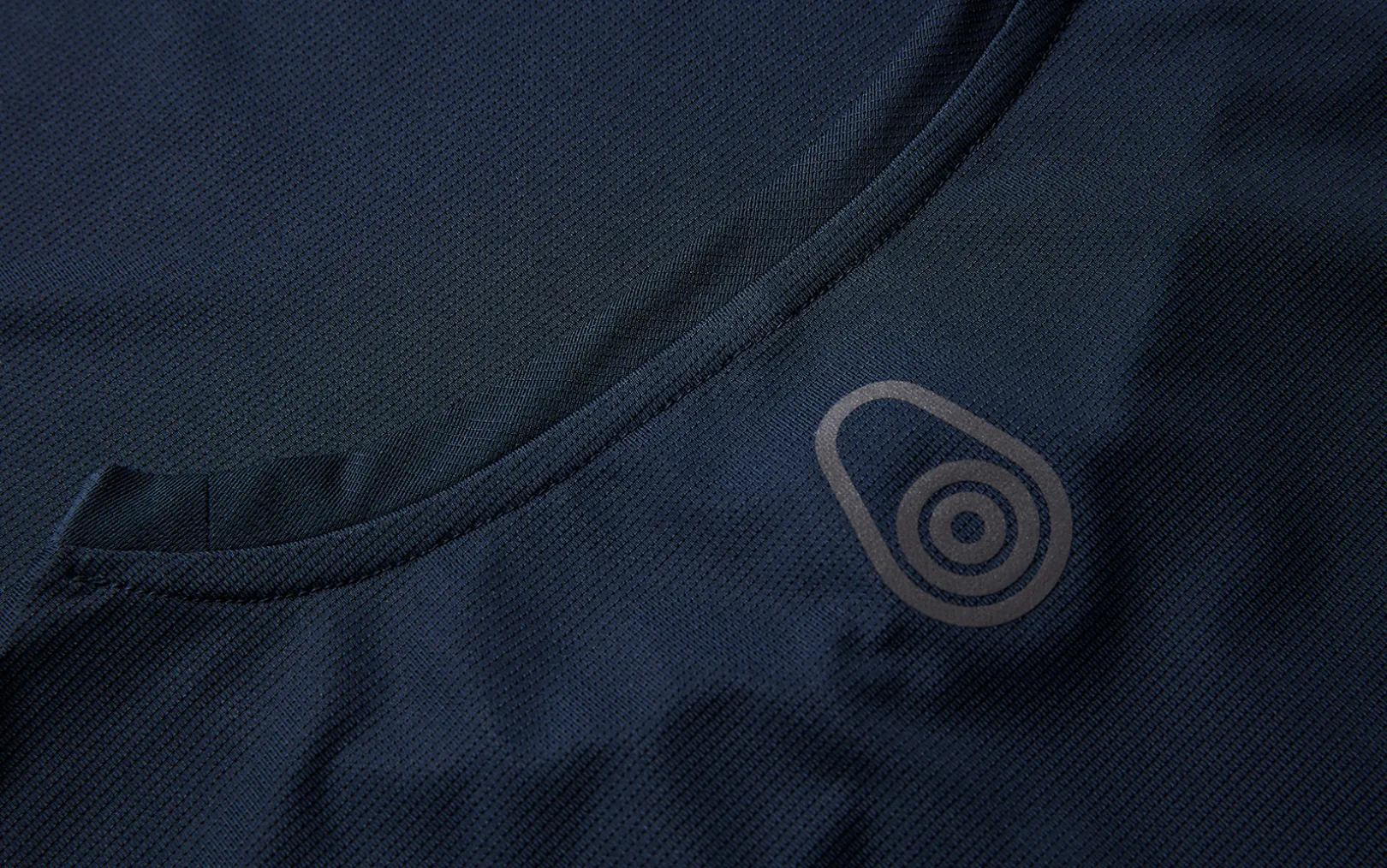 active_tee_3-1.webp ACTIVE TEE