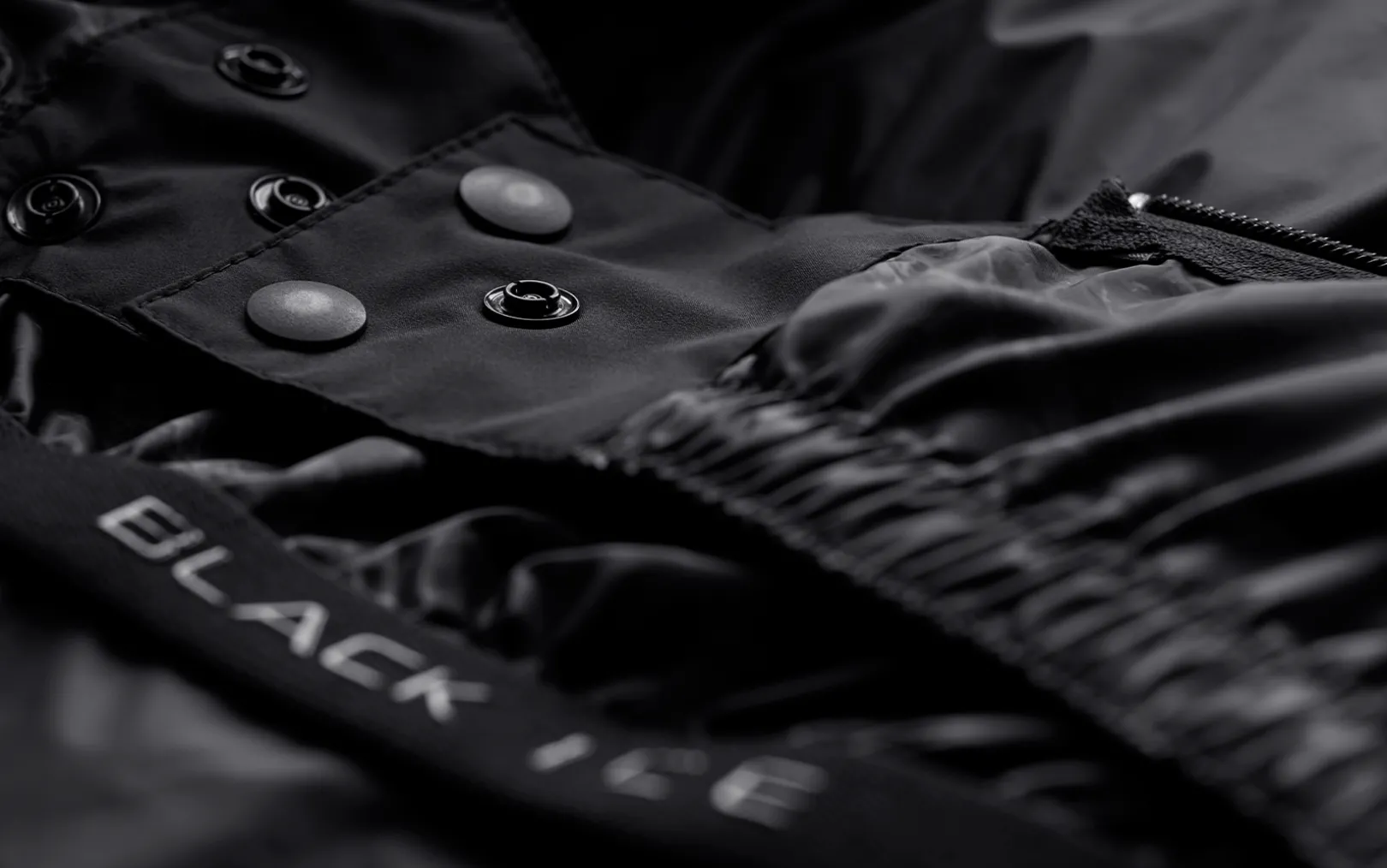 black_ice_gore_tex_down_p_5.webp BLACK ICE GORE TEX DOWN PARKA