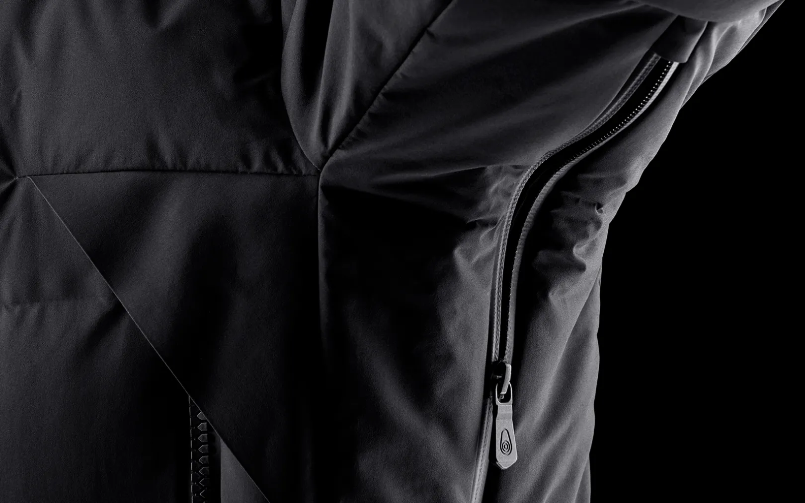 black_ice_gore_tex_down_p_7.webp BLACK ICE GORE TEX DOWN PARKA