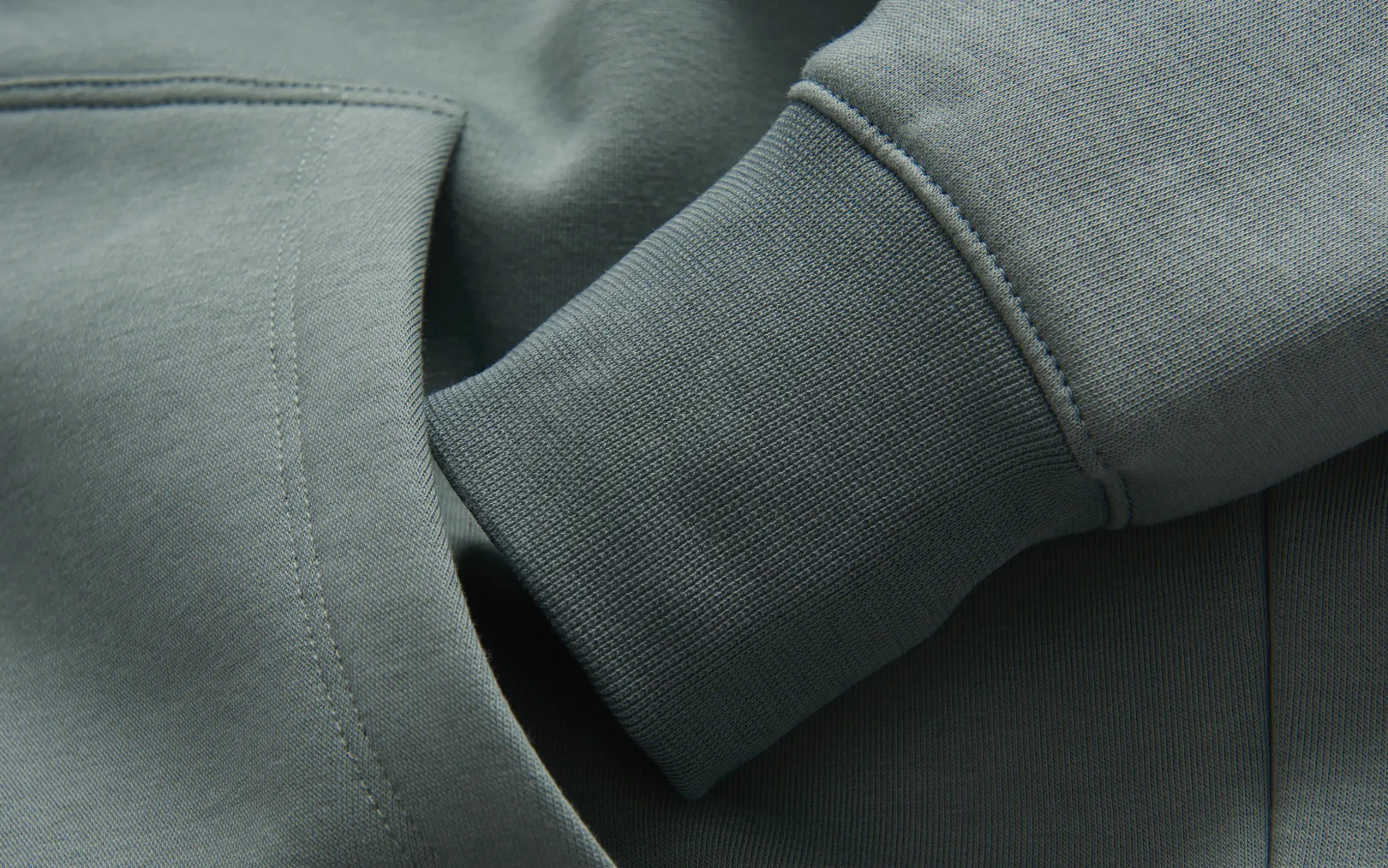 bowman_logo_hood_4-3.webp BOWMAN LOGO HOOD