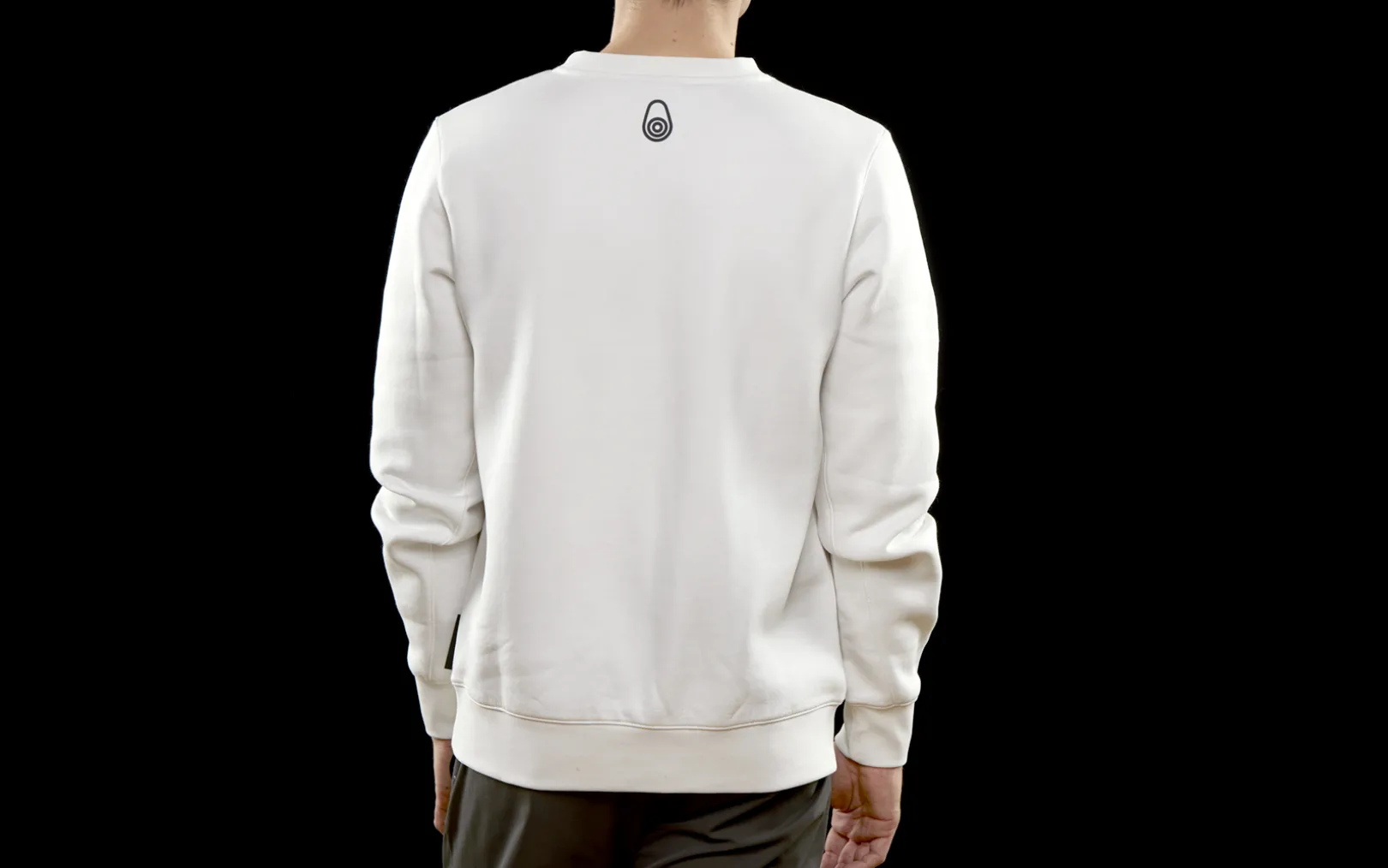 bowman_logo_sweater_3-4.webp BOWMAN LOGO SWEATER