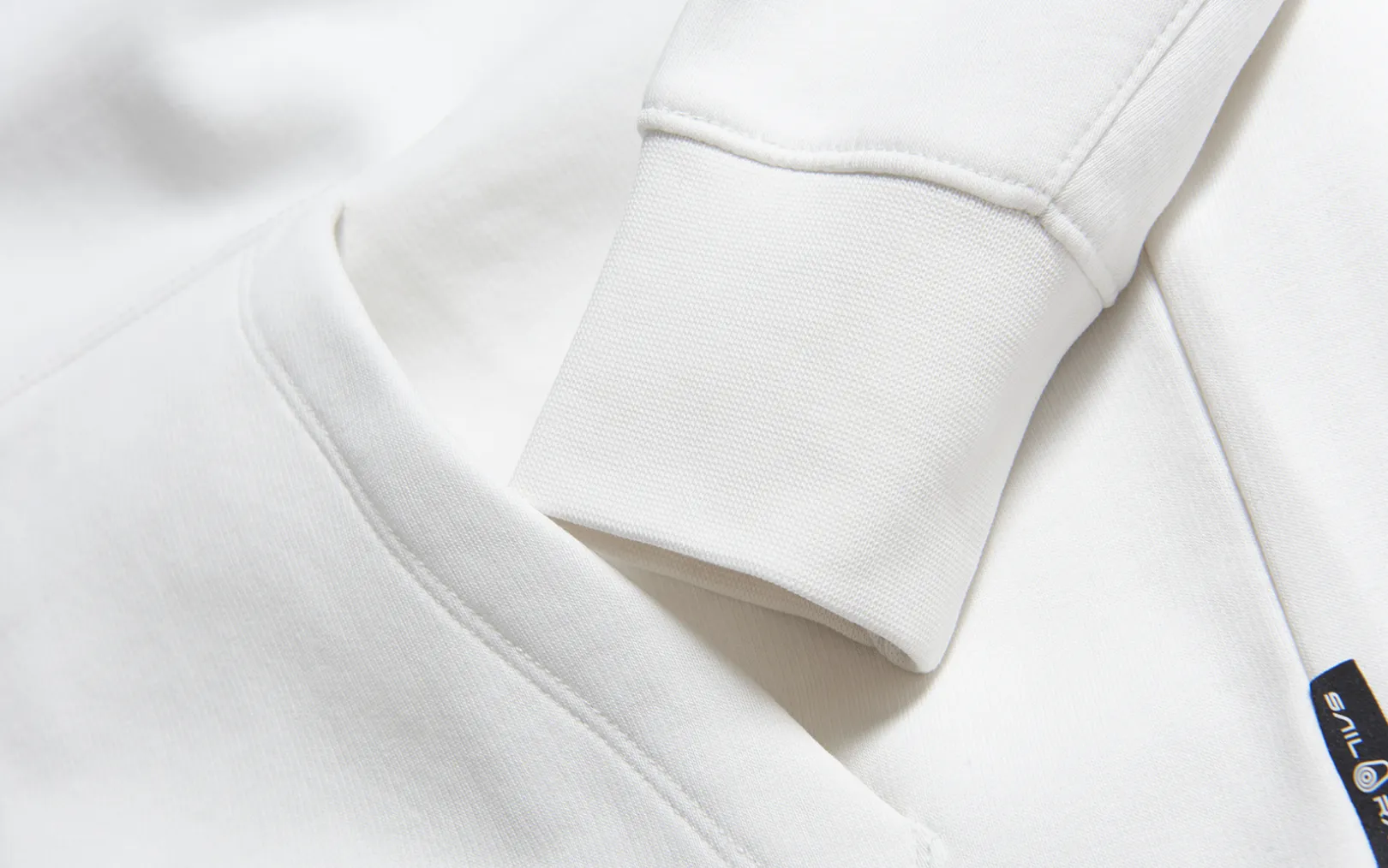 bowman_logo_zip_hood_4-6.webp BOWMAN LOGO ZIP HOOD