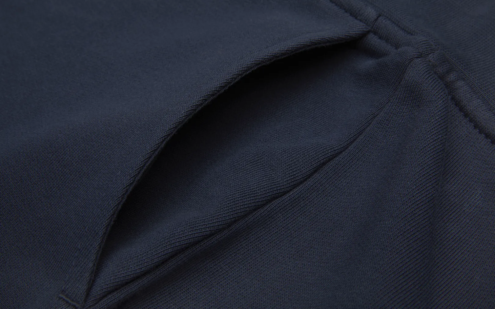 bowman_sweat_shorts_3-2.webp BOWMAN SWEAT SHORTS