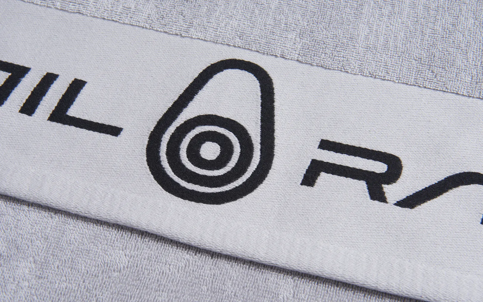 bowman_towel_2-1.webp BOWMAN TOWEL