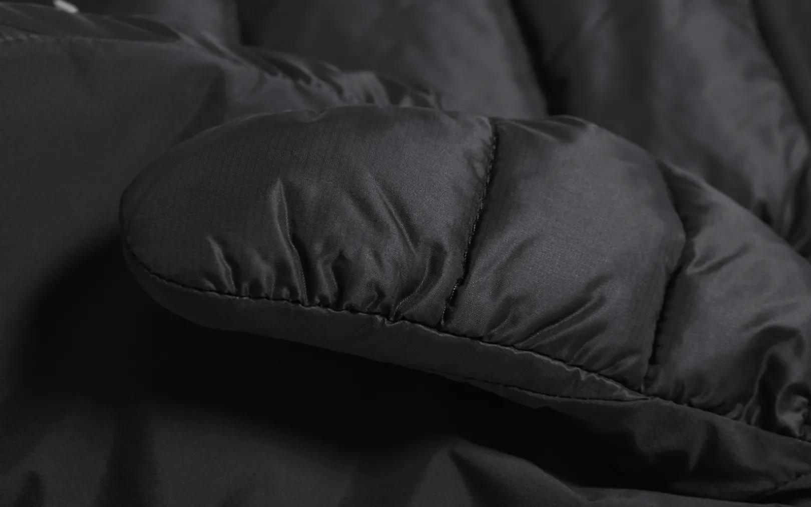 cloud_mitten_2.webp CLOUD MITTEN