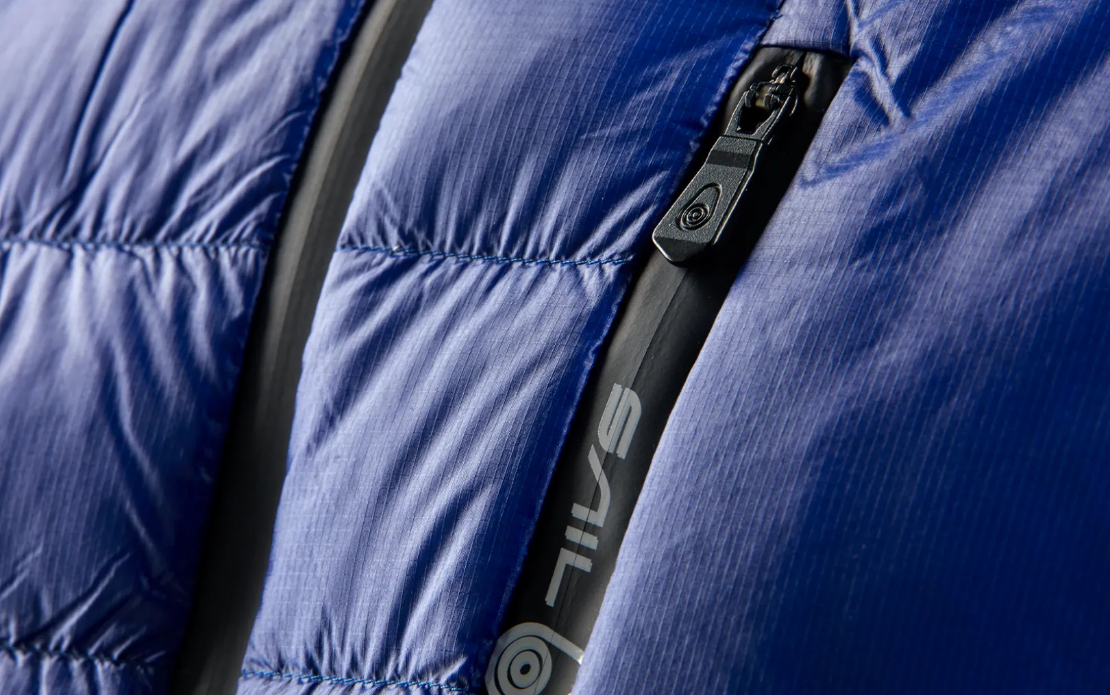 flood_ultralight_jacket_3-1.webp FLOOD ULTRALIGHT JACKET