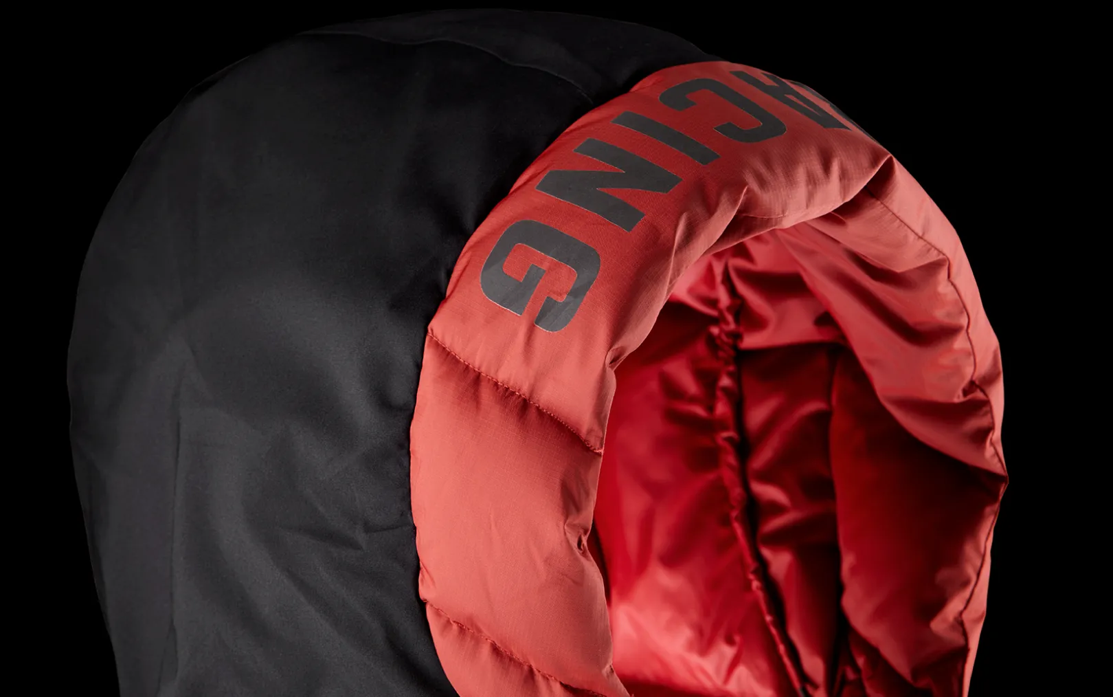 glacier_jacket_4-3.webp GLACIER JACKET