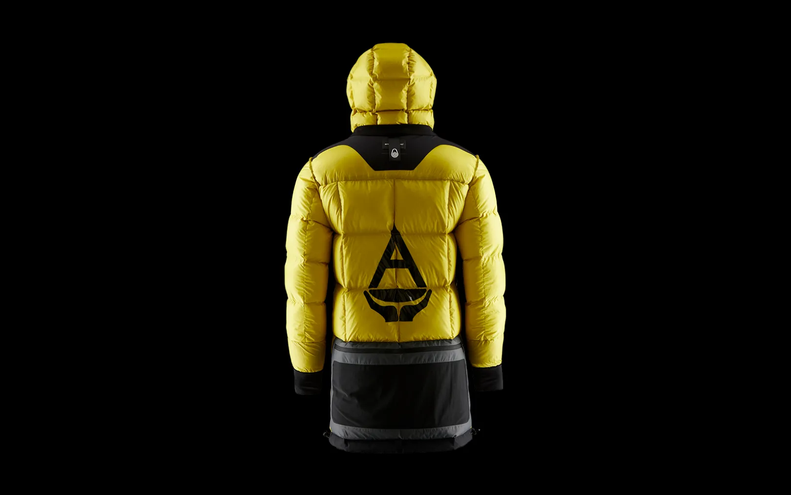 glacier_parka_7.webp GLACIER PARKA