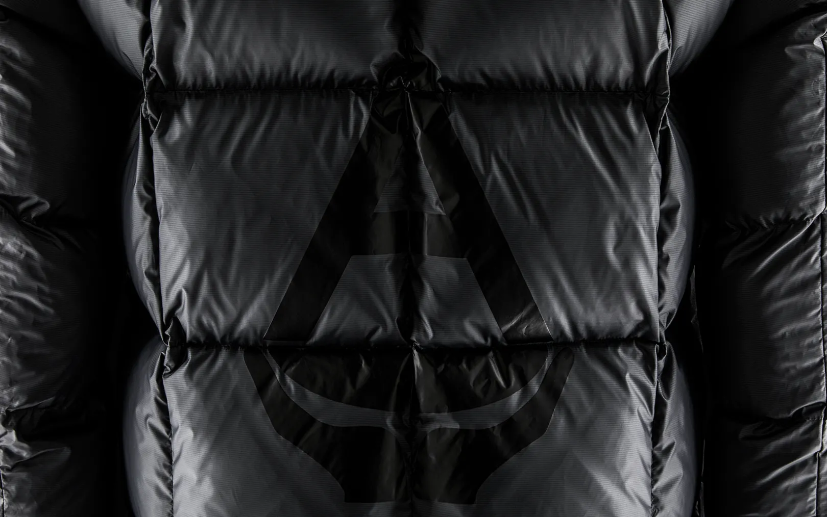 pole_down_jacket_7-1.webp POLE DOWN JACKET
