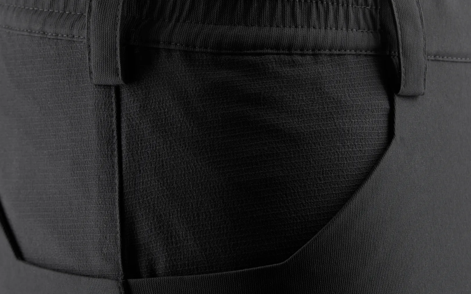 race_edition_pocket_pant_3.webp RACE EDITION POCKET PANT