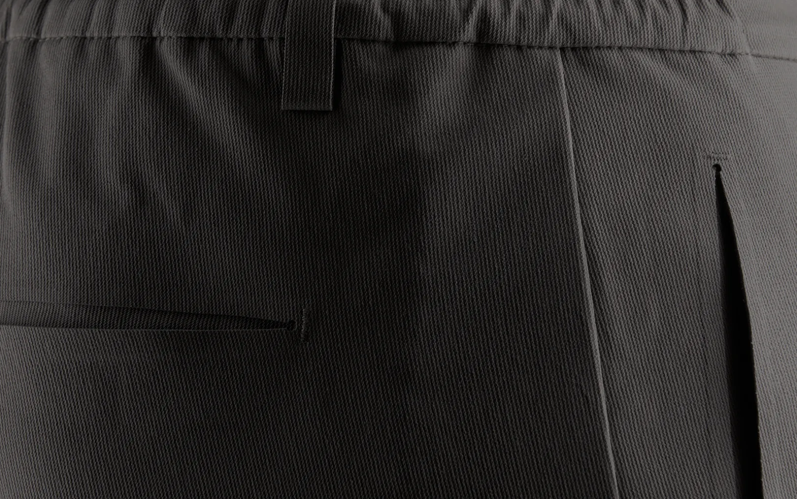 race_edition_tech_pant_3-1.webp RACE EDITION TECH PANT