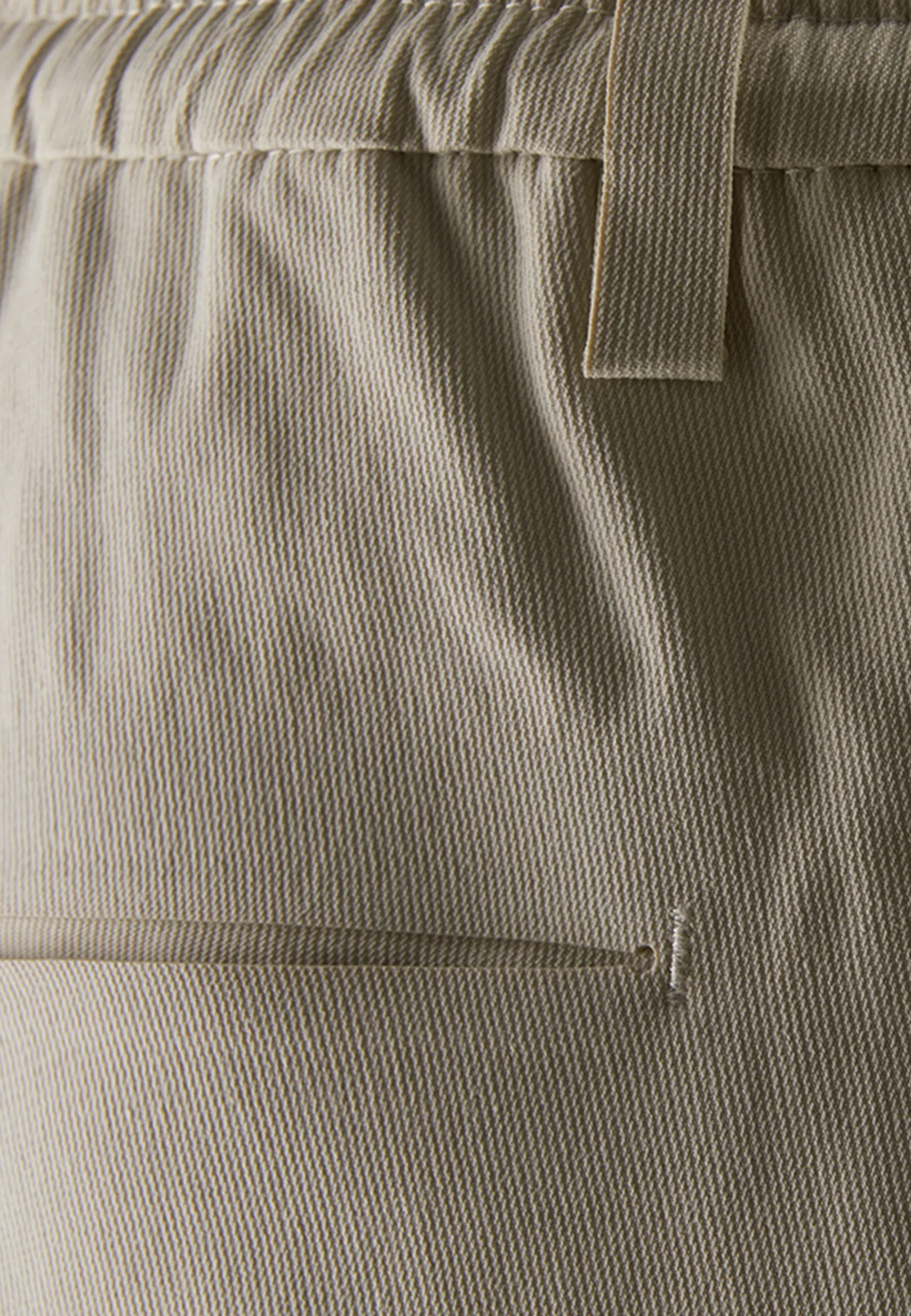 race_edition_tech_pant_3-2.webp RACE EDITION TECH PANT