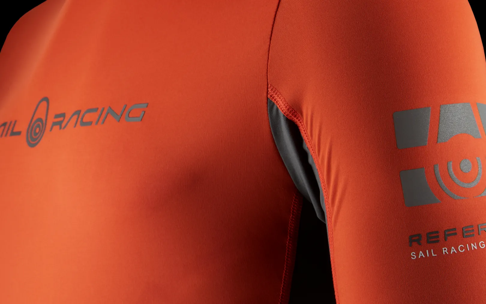 reference_ls_rashguard_3-3.webp REFERENCE LS RASHGUARD