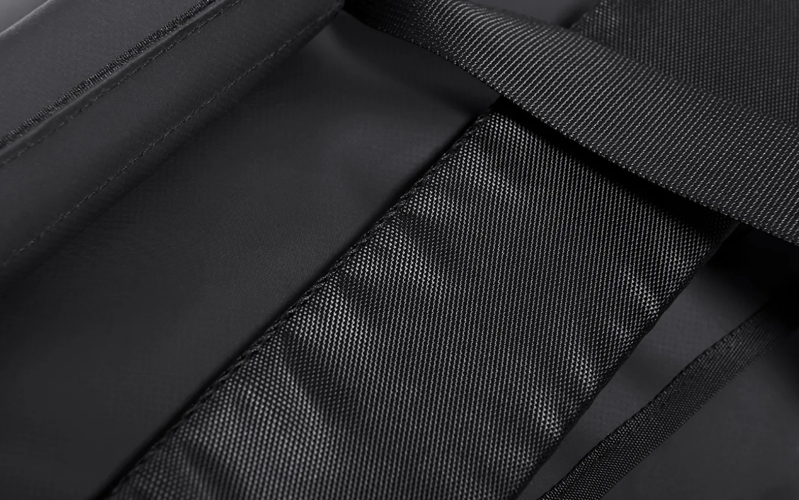 spray_duffel_m_3.webp SPRAY DUFFEL M