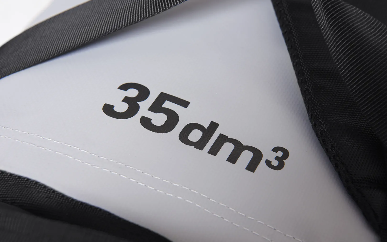 spray_duffel_s_2-2.webp SPRAY DUFFEL S