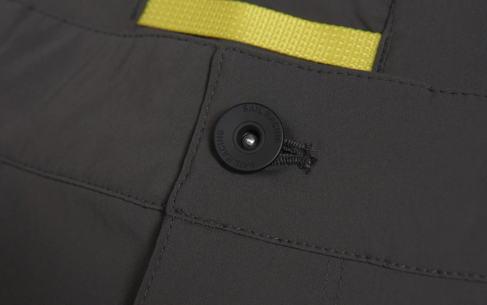 spray_tech_shorts_2-1.webp SPRAY TECH SHORTS