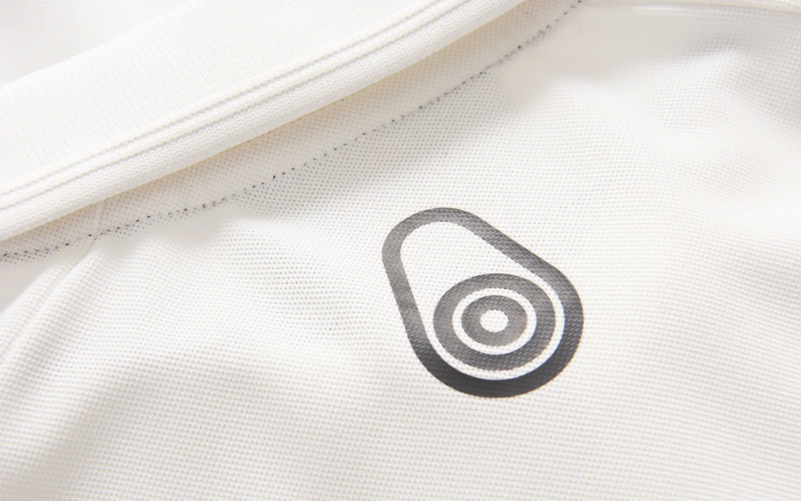 spray_technical_ls_polo_3-4.webp SPRAY TECHNICAL LS POLO