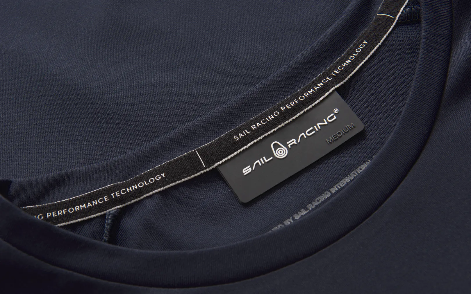 spray_technical_tee_2-3.webp SPRAY TECHNICAL TEE