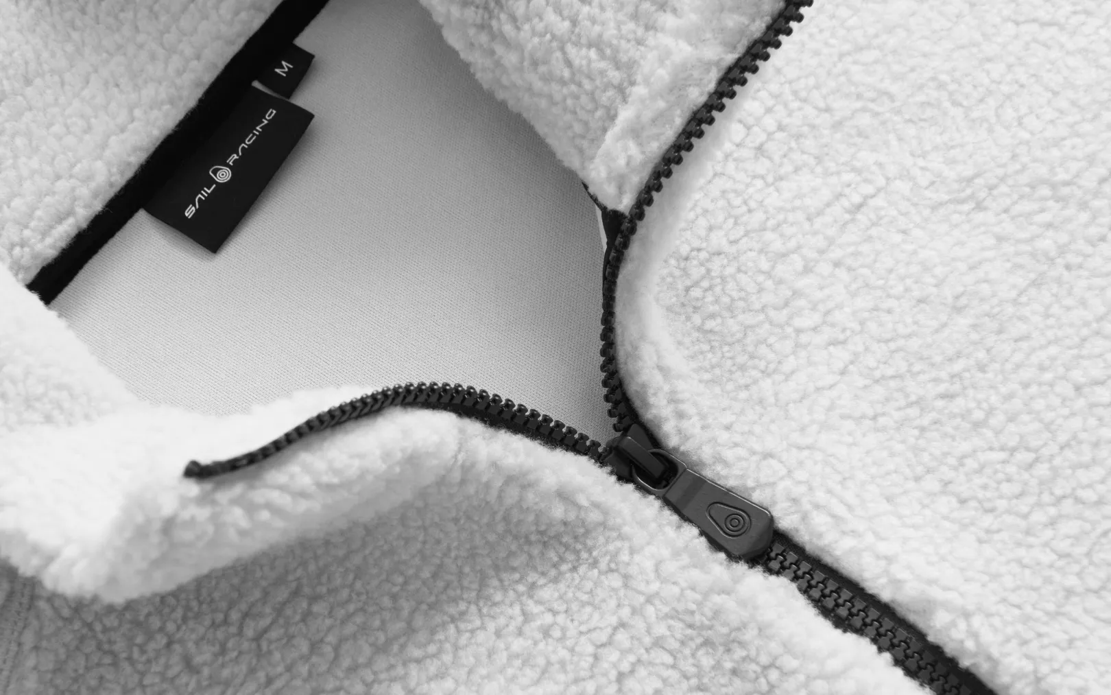 w_gale_pile_zip_jacket_2-2.webp W GALE PILE ZIP JACKET