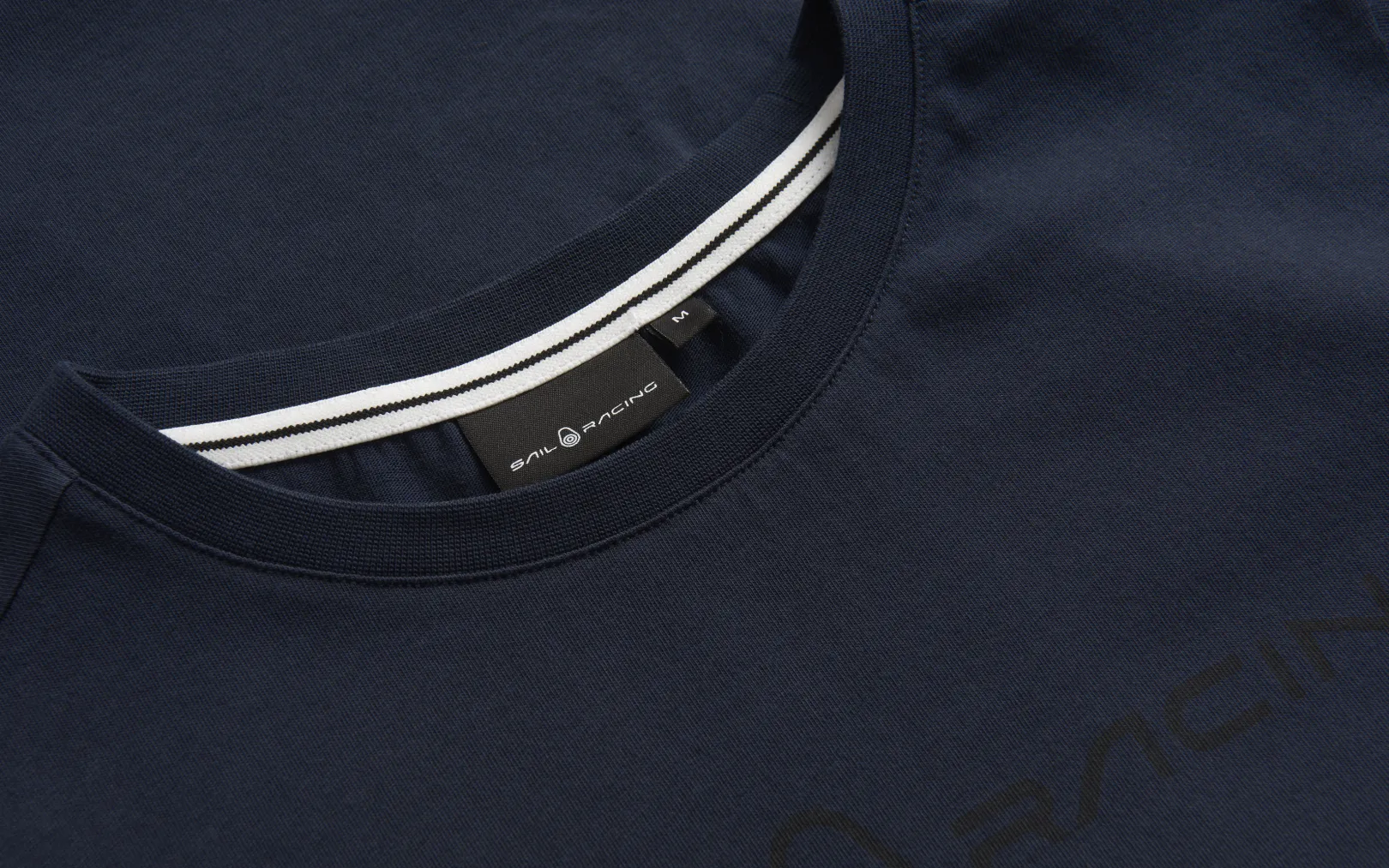 w_gale_tee_2-7.webp W GALE TEE