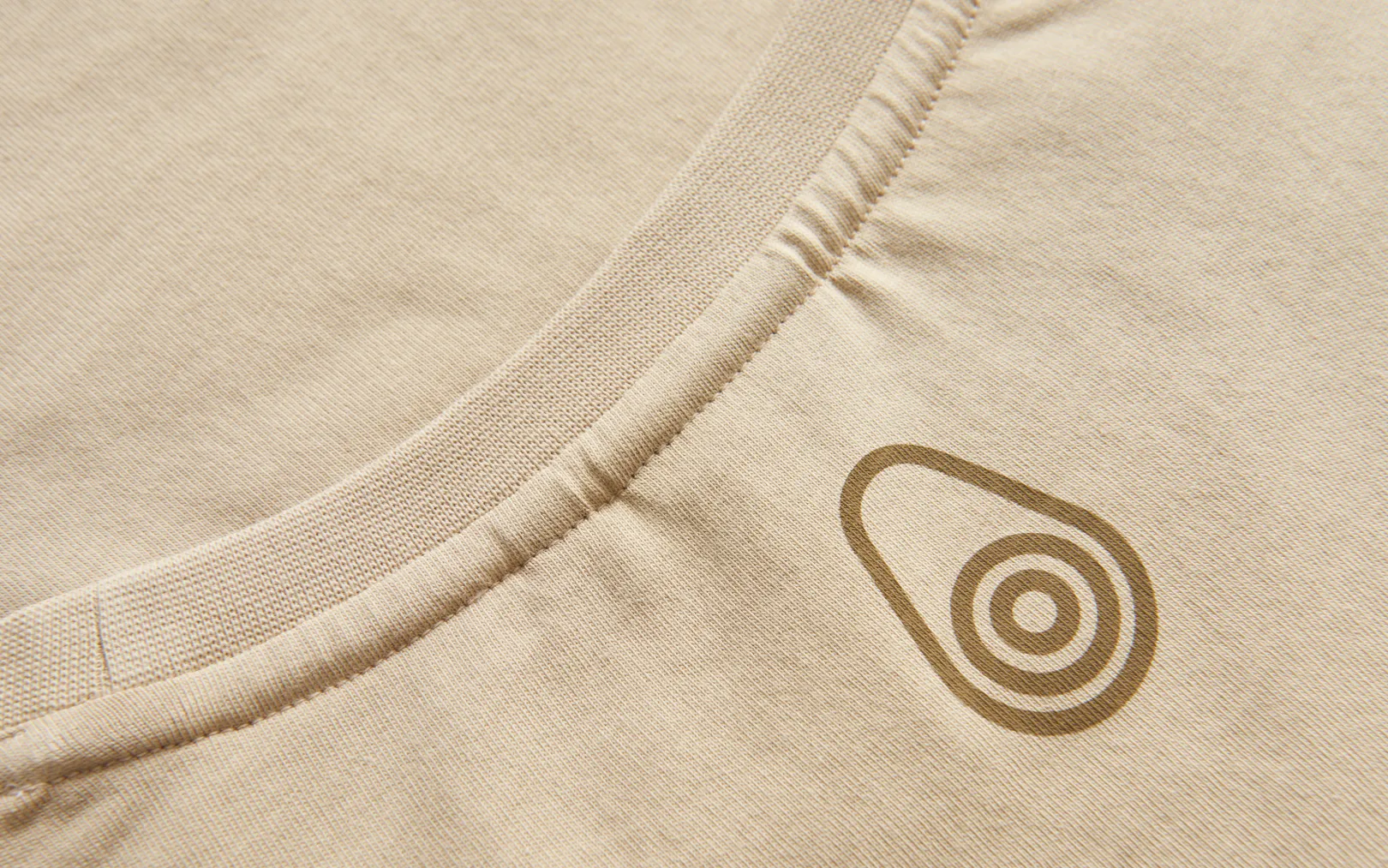 w_gale_tee_3-12.webp W GALE TEE
