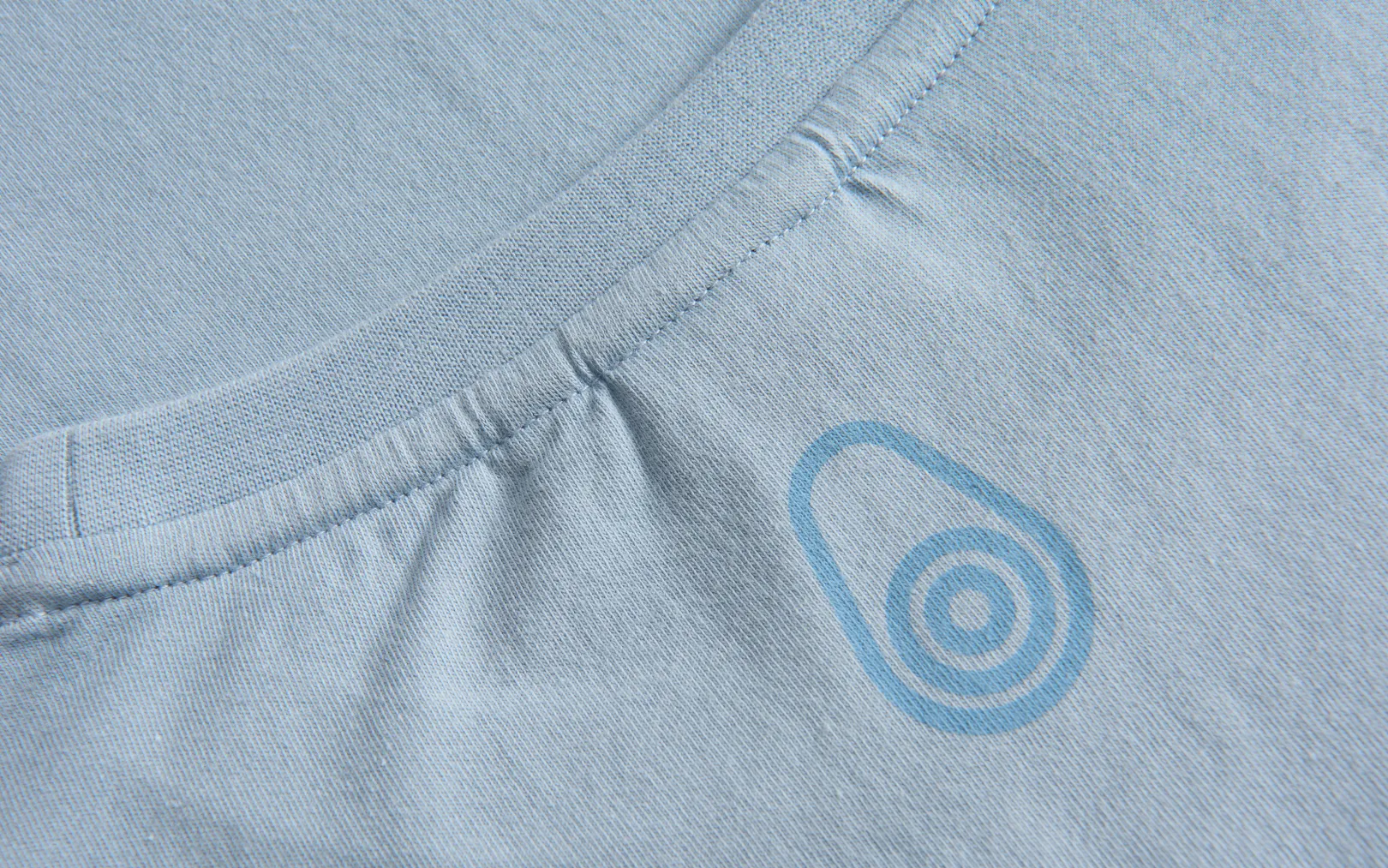 w_gale_tee_3-9.webp W GALE TEE