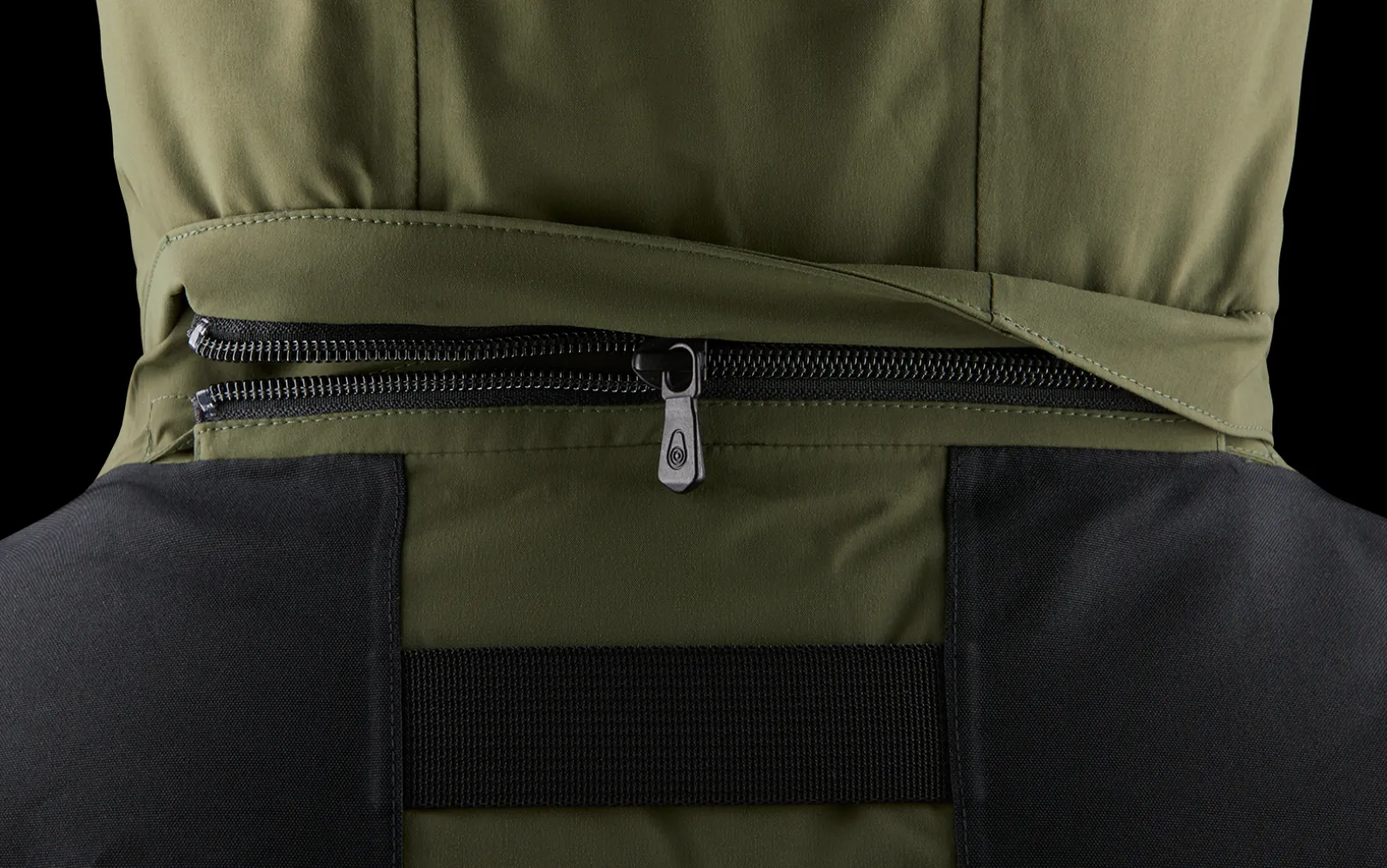 w_glacier_bay_parka_3-1.webp W GLACIER BAY PARKA
