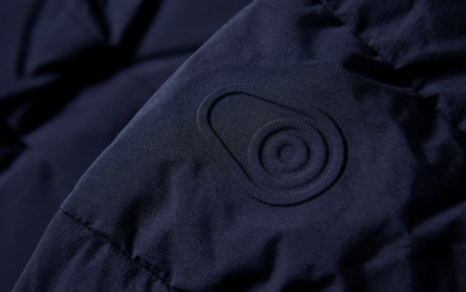 w_race_edition_down_parka_4-2.webp W RACE EDITION DOWN PARKA