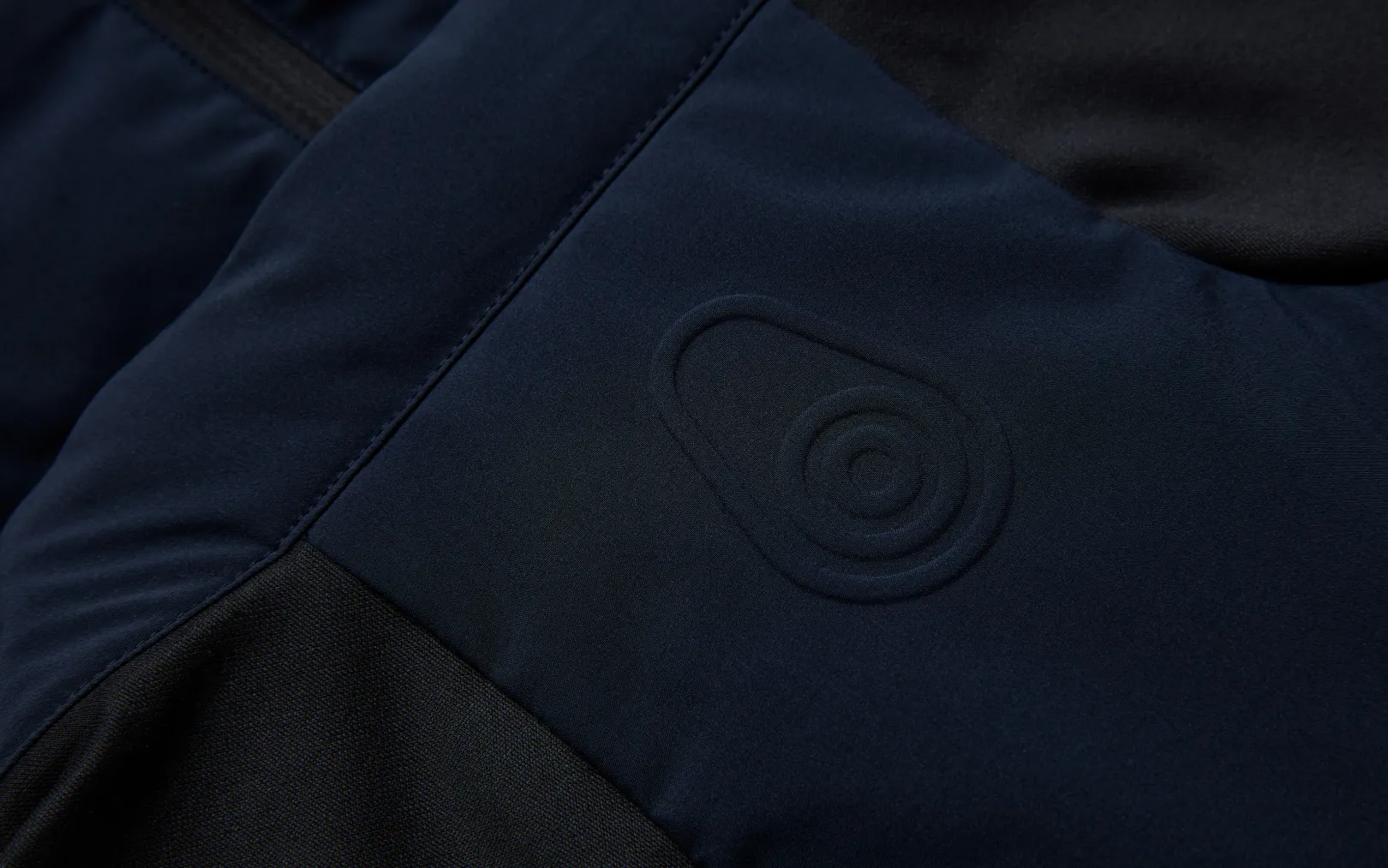 w_race_welded_light_vest_4-1.webp W RACE WELDED LIGHT VEST