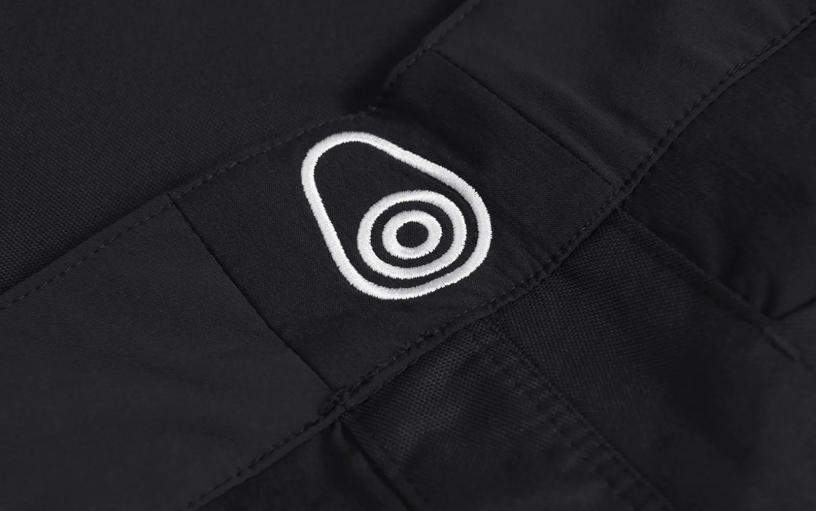 w_spray_tech_shorts_4.webp W SPRAY TECH SHORTS